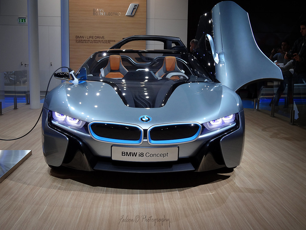BMW i8