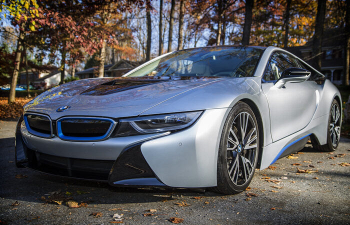 This explores what is the spec of the bmw i8.